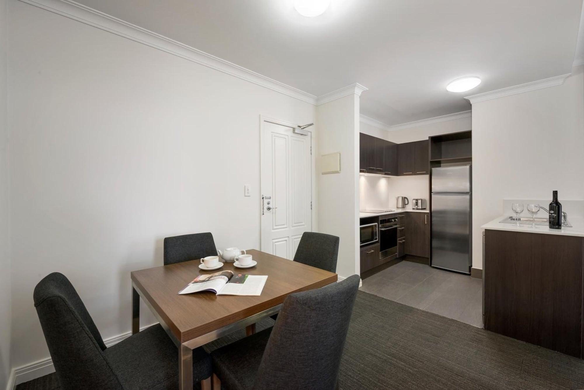 Quest Dandenong Aparthotel Ngoại thất bức ảnh