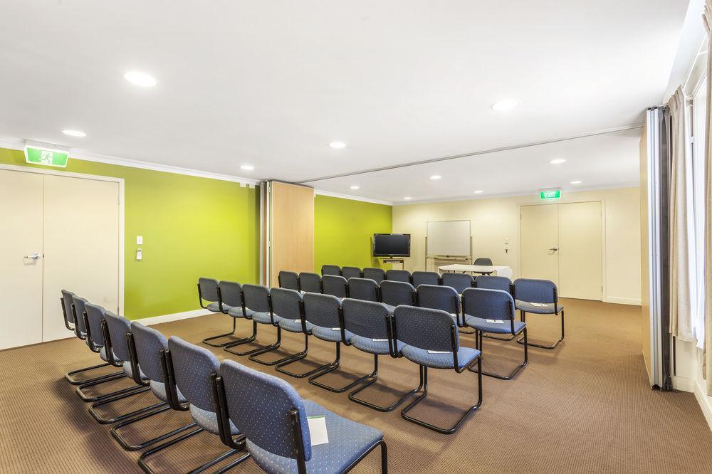 Quest Dandenong Aparthotel Ngoại thất bức ảnh