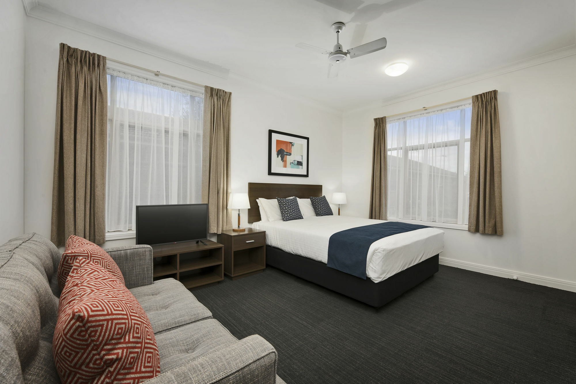 Quest Dandenong Aparthotel Ngoại thất bức ảnh
